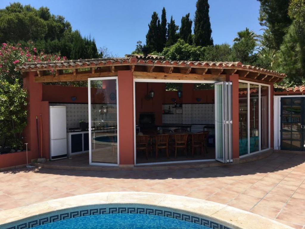 Pool area in villa for sale in Alfas del Pi