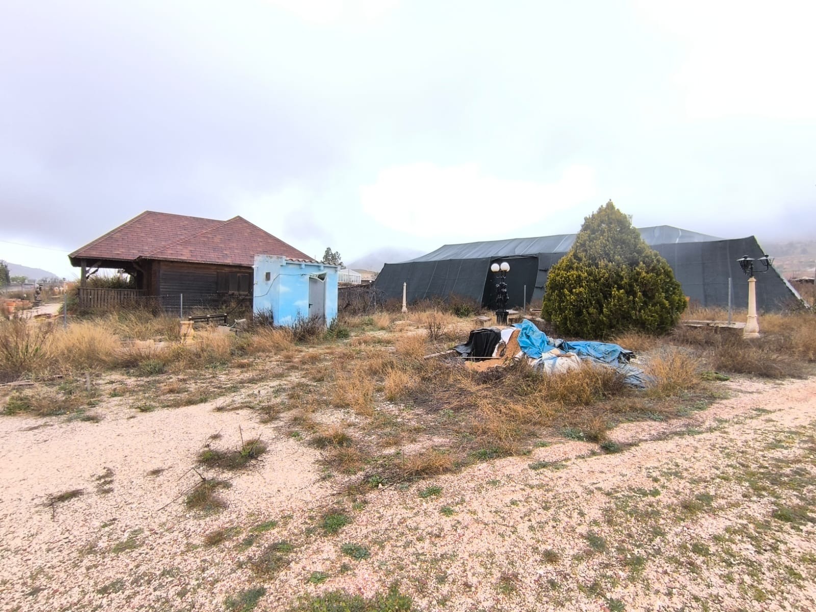 Kitchen in commercial for sale in La Romana