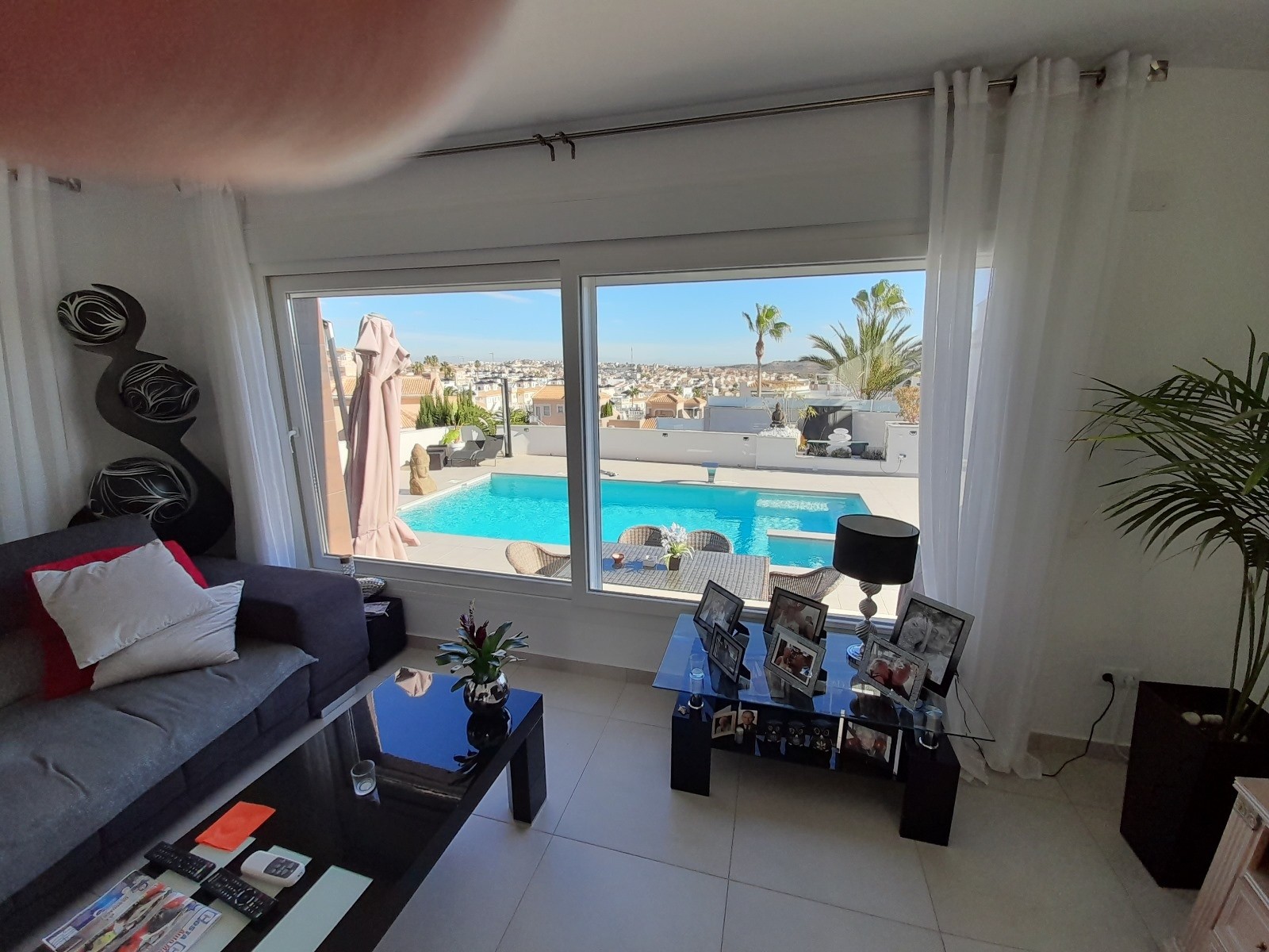 Terrace in villa for sale in Rojales