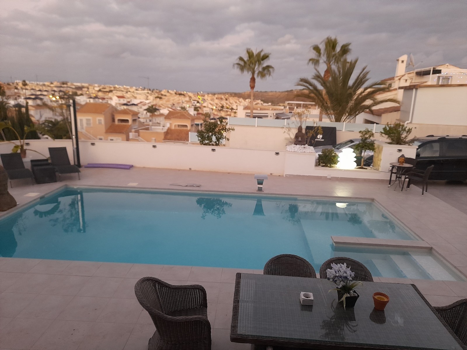 Garden in villa for sale in Rojales