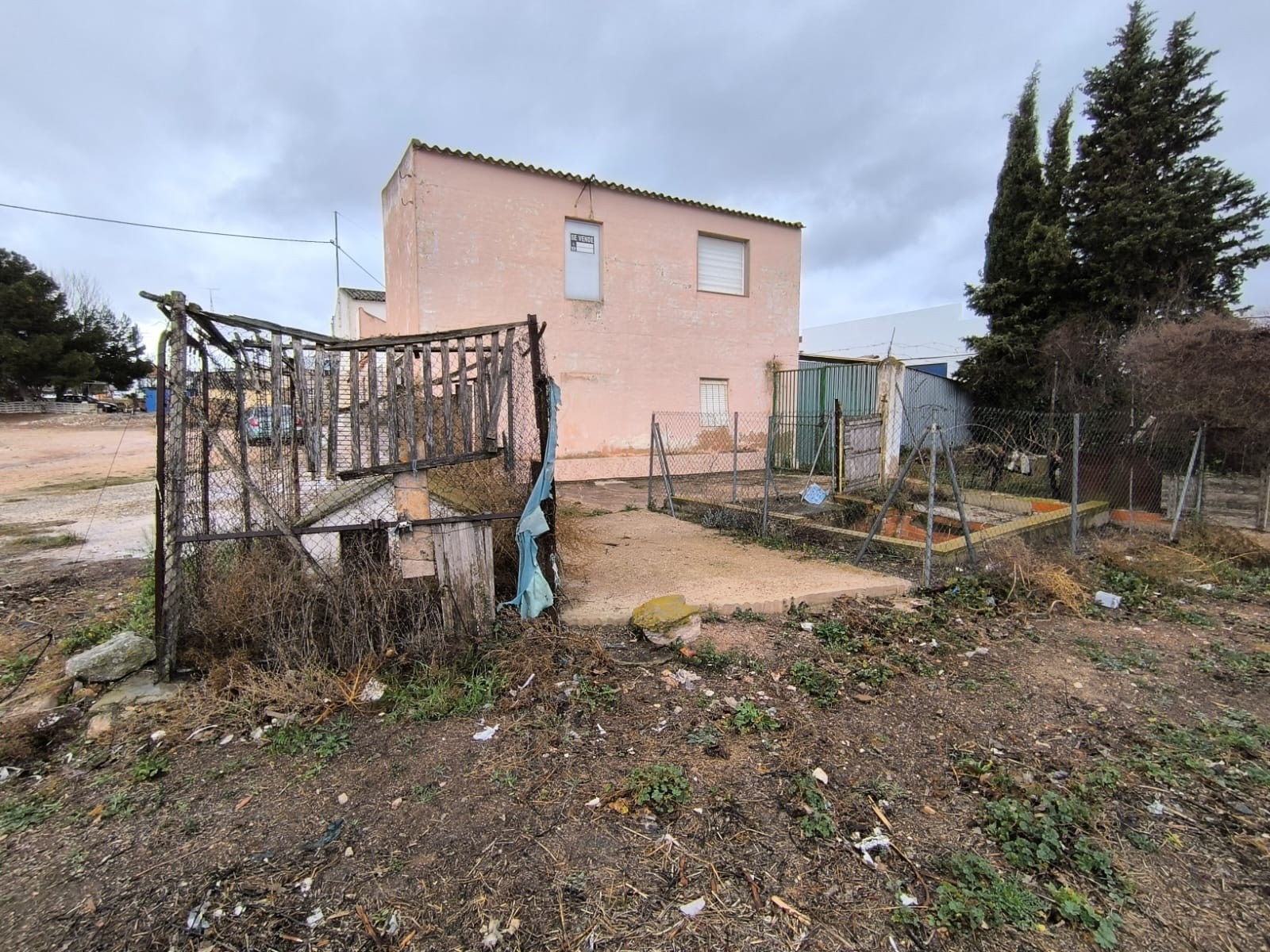 Your Dream Multi-Generational Home Awaits in the Heart of Yecla – Move-In Ready, Fully Legalised, and Brimming with Space!
