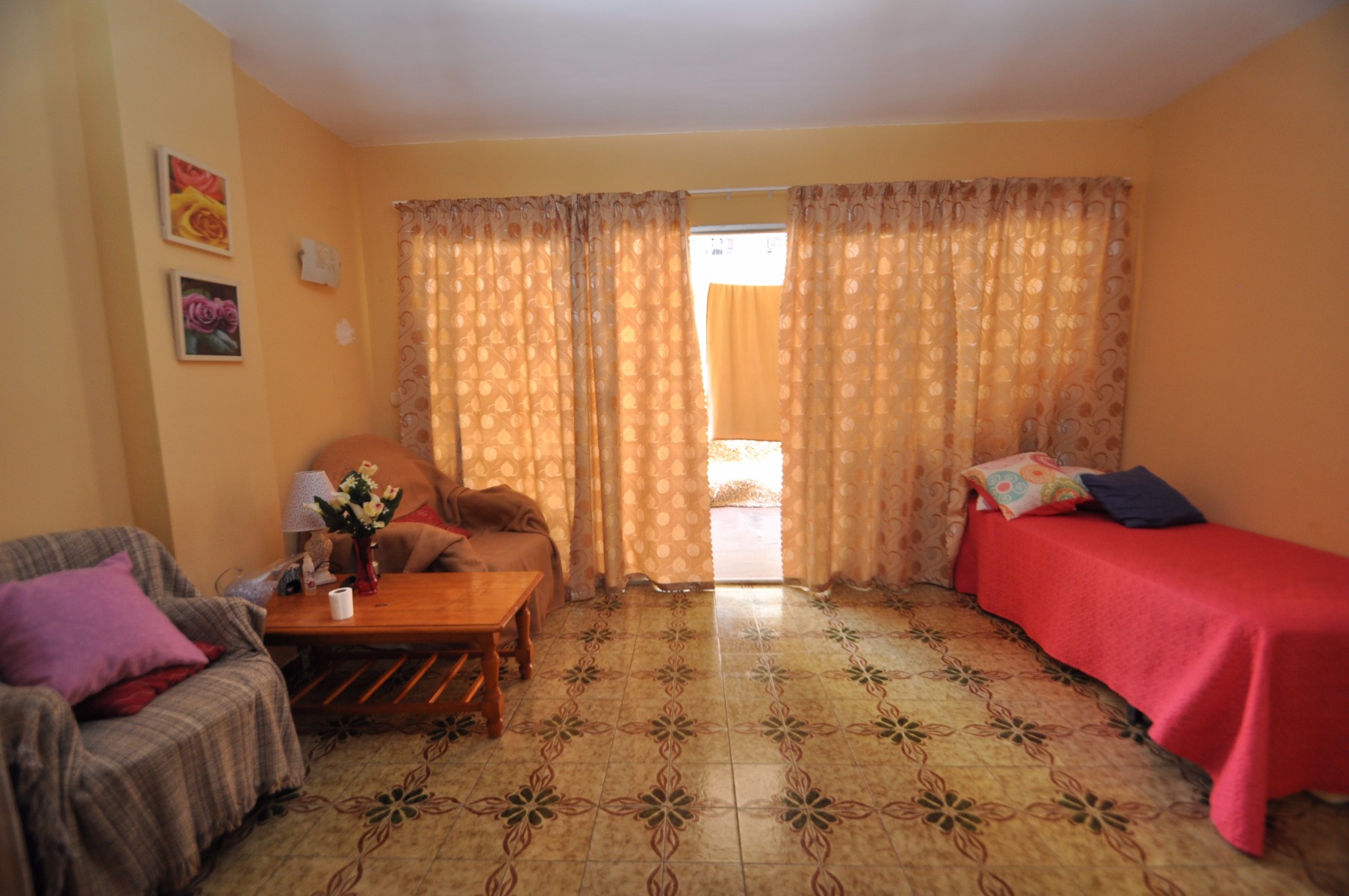 Bedroom in commercial for sale in Calpe