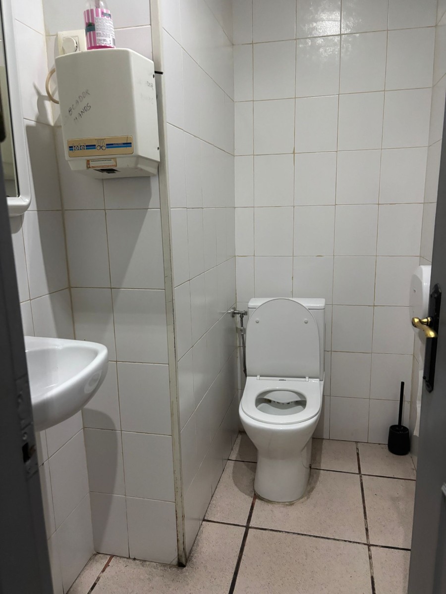 Master bedroom in commercial for sale in Calpe
