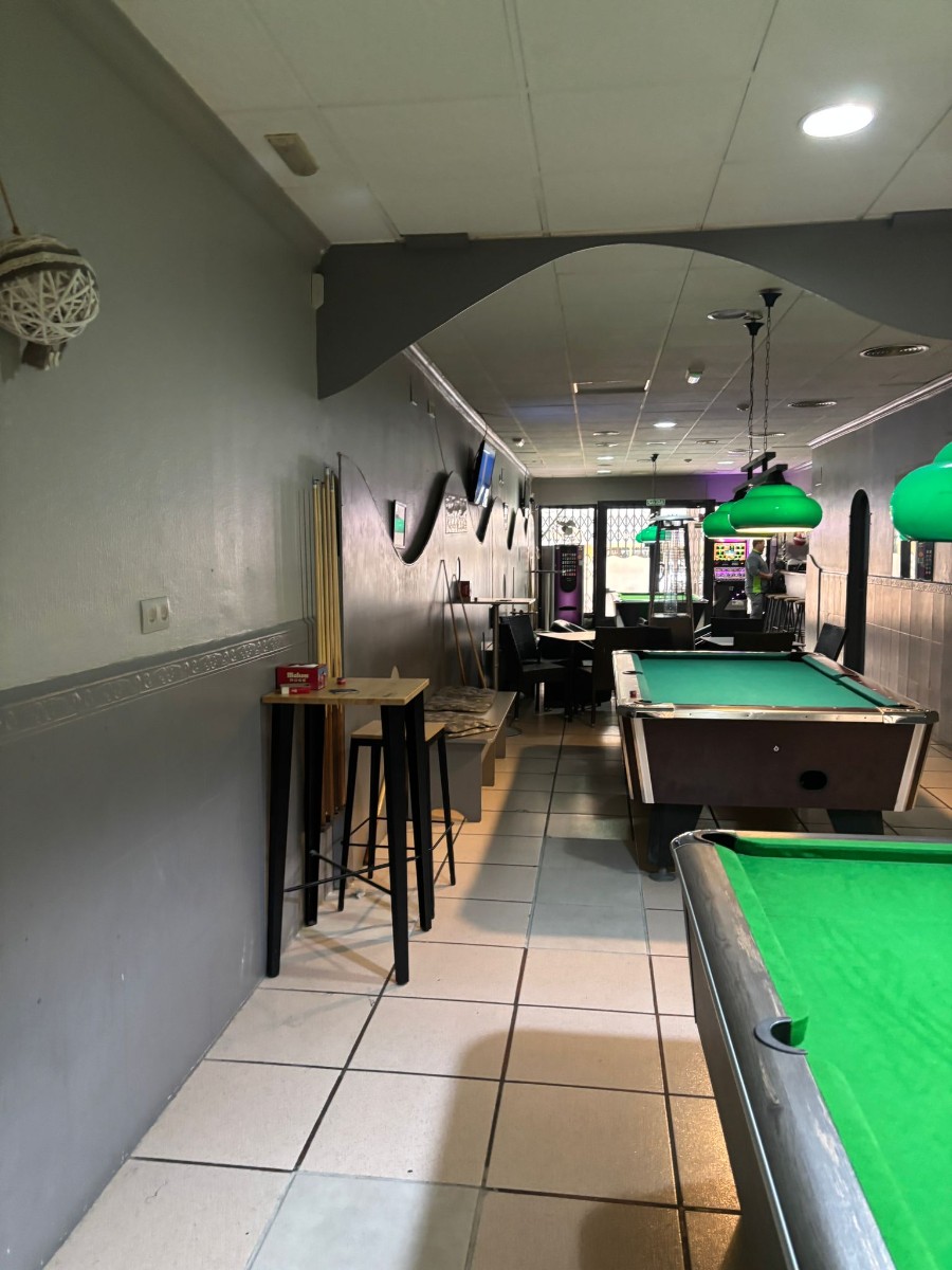 Working bar/cafeteria in the centre of Calpe with valid licence