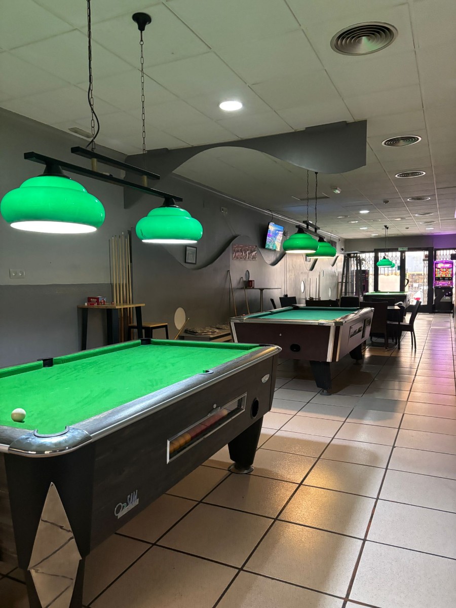 Working bar/cafeteria in the centre of Calpe with valid licence