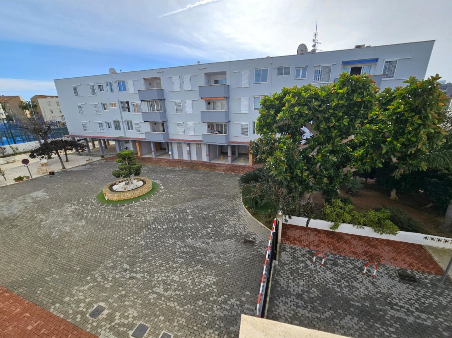 Terrace in apartment for sale in javea