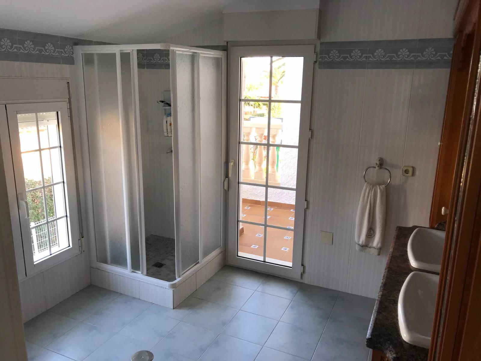 Exterior view in villa for sale in Orihuela Costa