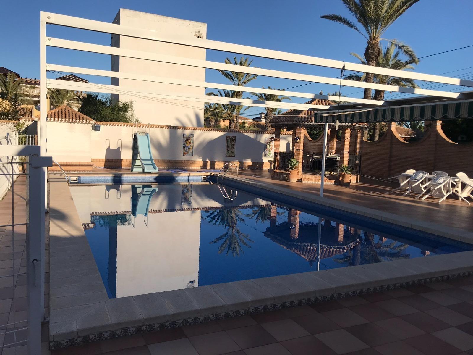Happy to present this luxury villa located in a prestigious area of Cabo Roig, in Orihuela Costa and