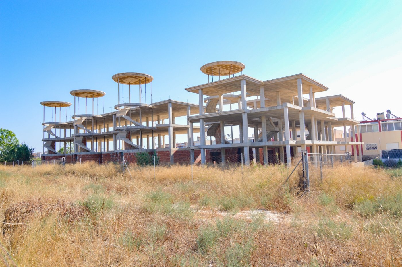 Terrace in land for sale in Guardamar del Segura