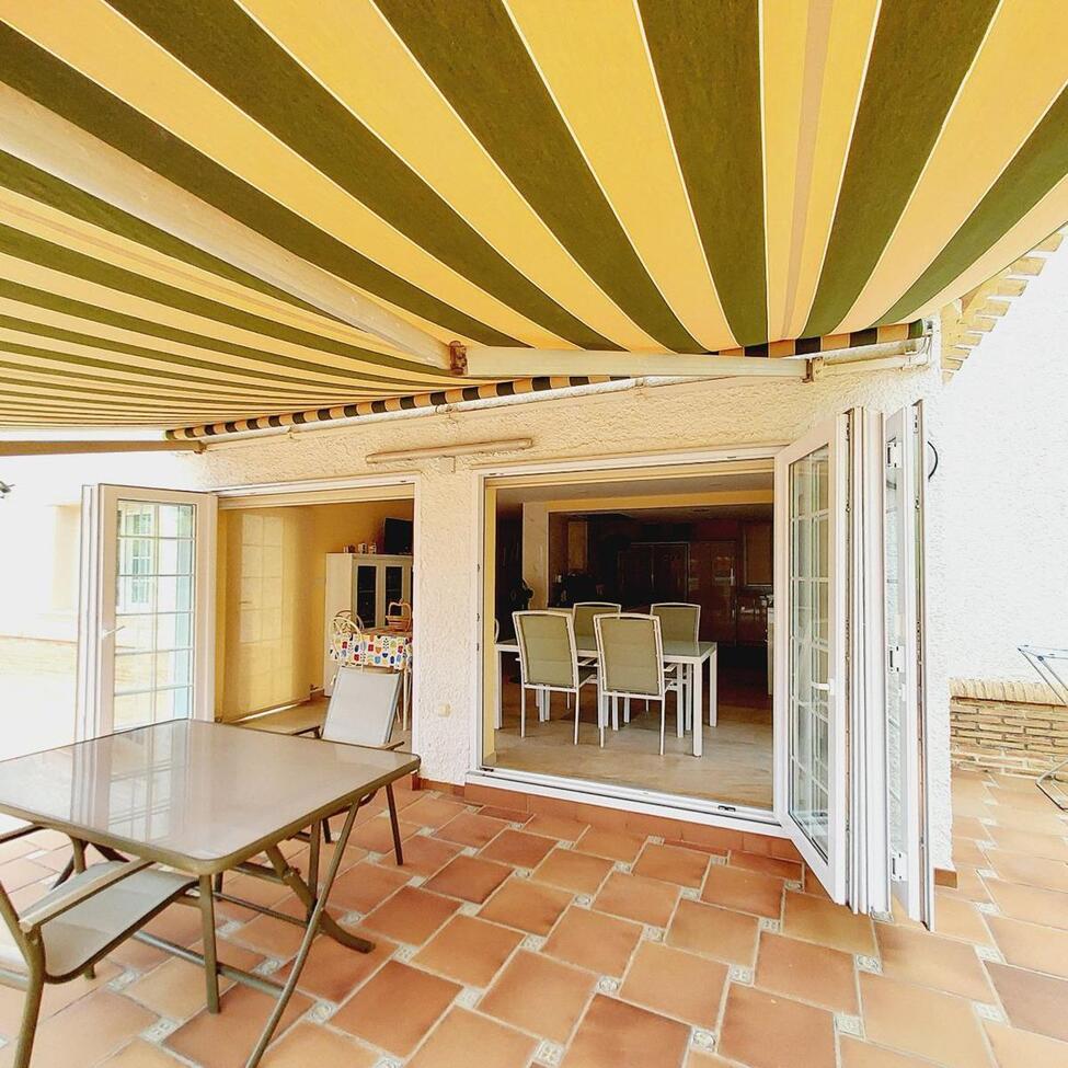 Bathroom in villa for sale in Orihuela Costa