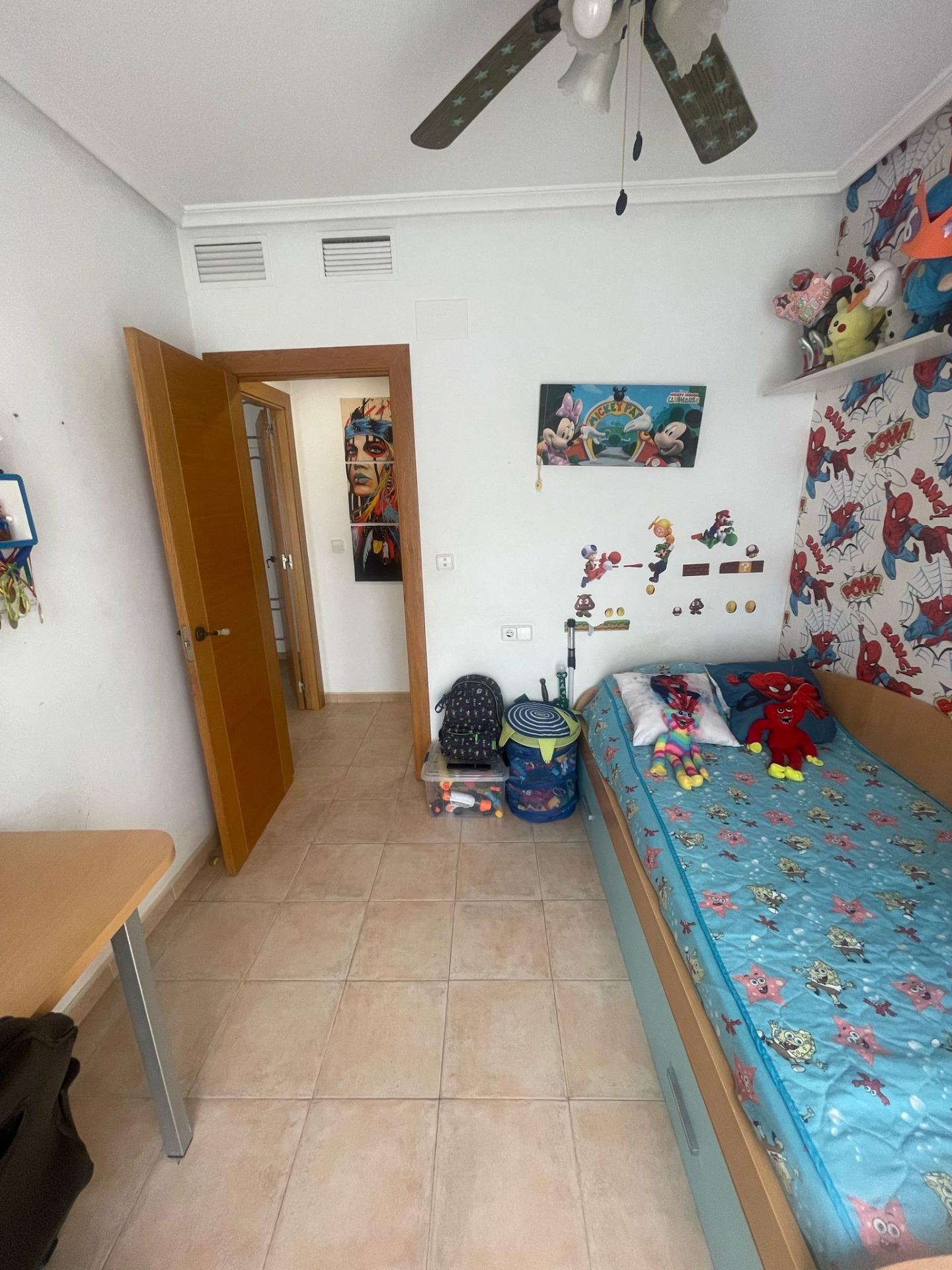 Bedroom in apartment for sale in Beniel
