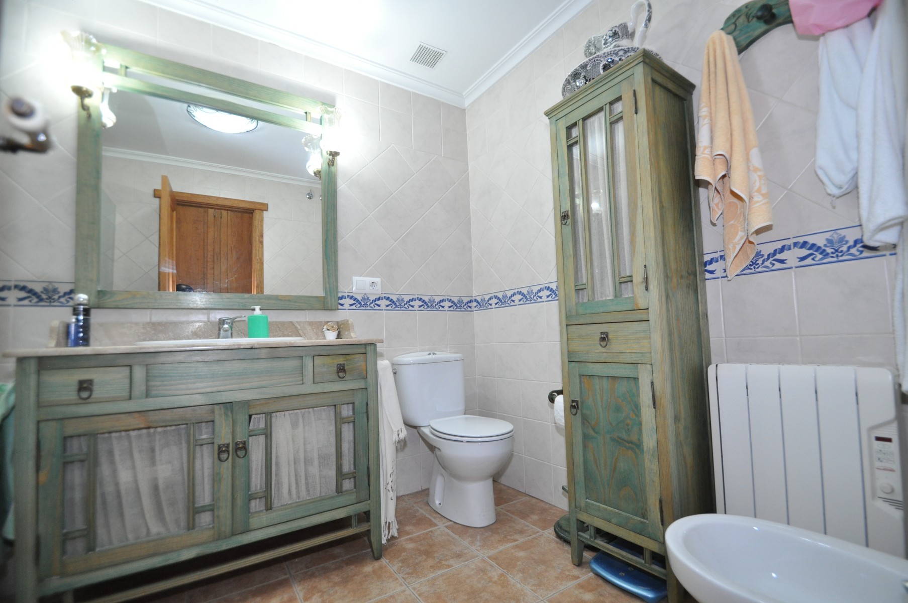 Master bedroom in terraced for sale in Pinoso