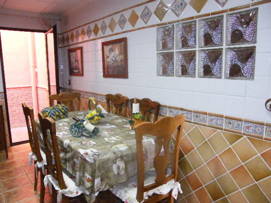 Master bedroom in terraced for sale in Daya Nueva