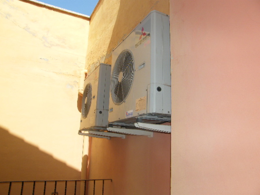 Exterior view in terraced for sale in Daya Nueva