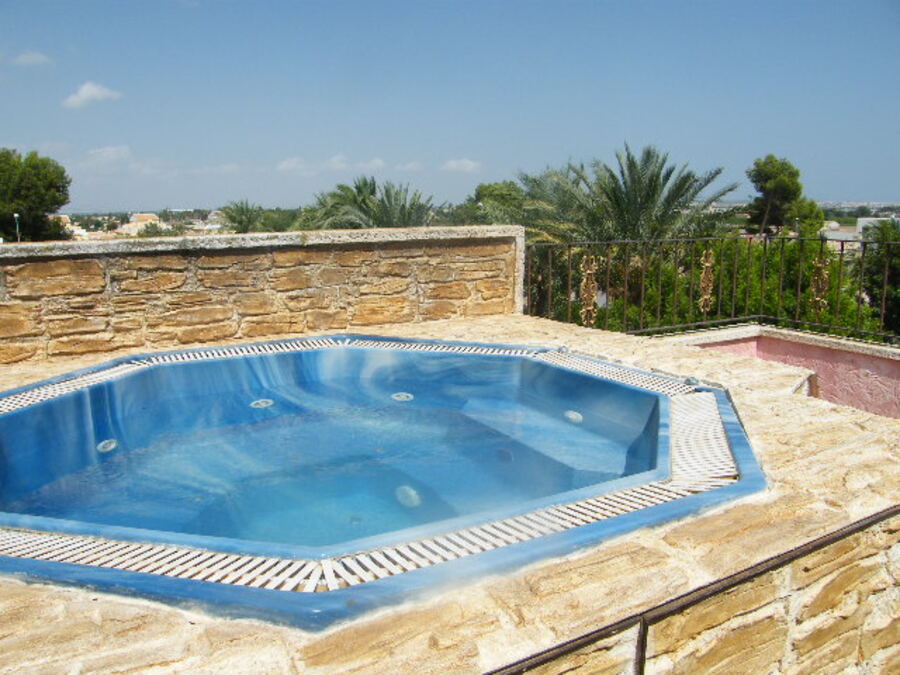 Bathroom in terraced for sale in Daya Nueva