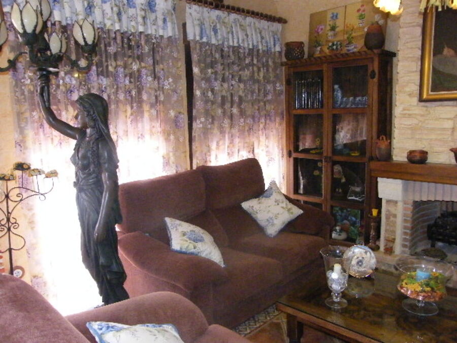 Bedroom in terraced for sale in Daya Nueva