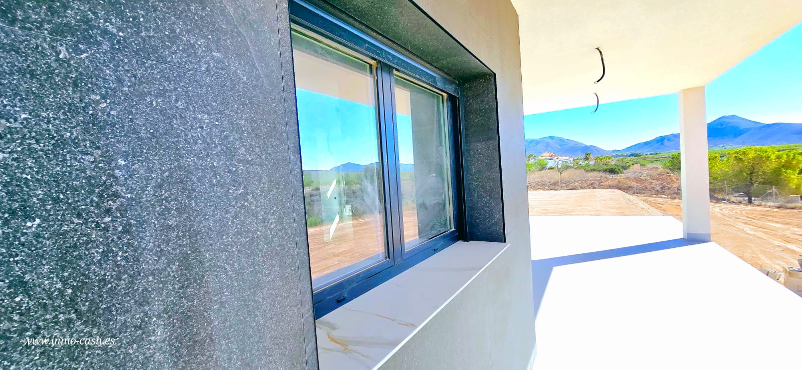 Modern New Build Villa with Mountain Views – Macisvenda AreaThis newly built villa offers 250 m² of