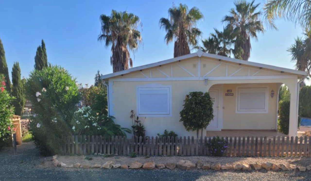 Master bedroom in bungalow for sale in Las Palas