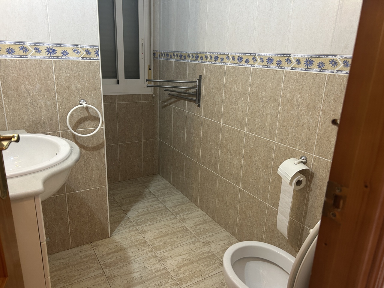 Dining area in bungalow for sale in Las Palas