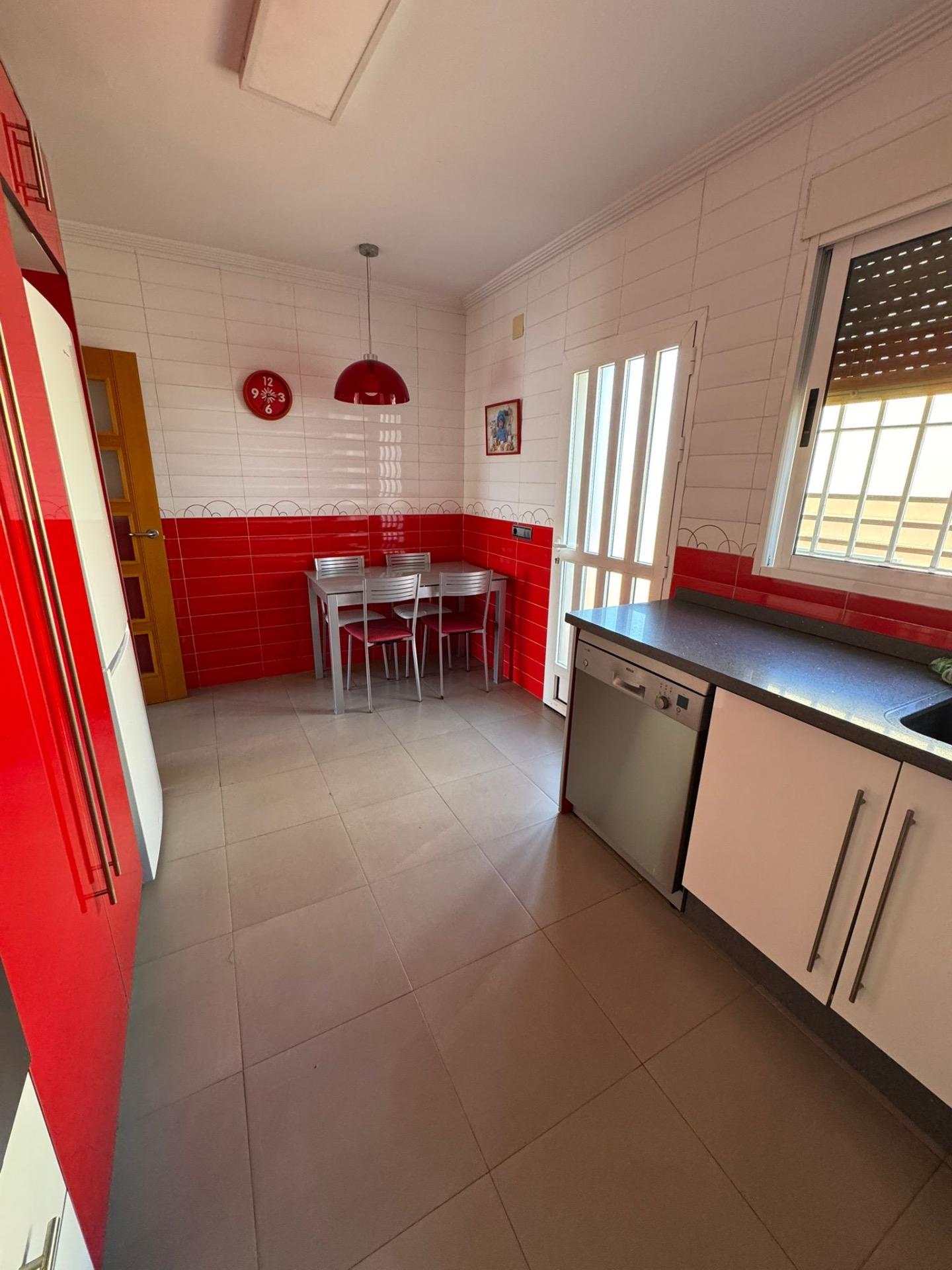 Bathroom in villa for sale in Torrevieja