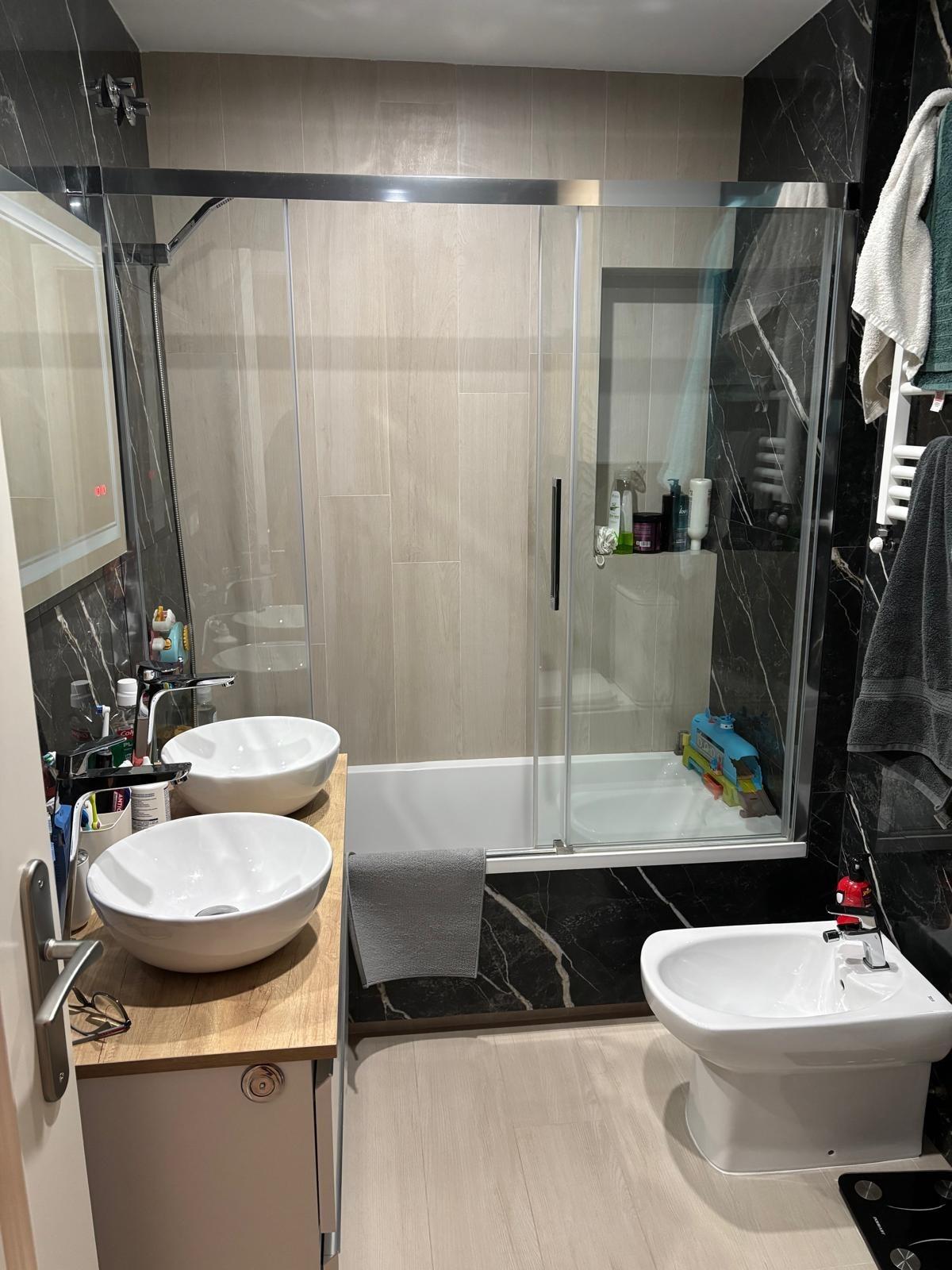 Bedroom in apartment for sale in Torrevieja