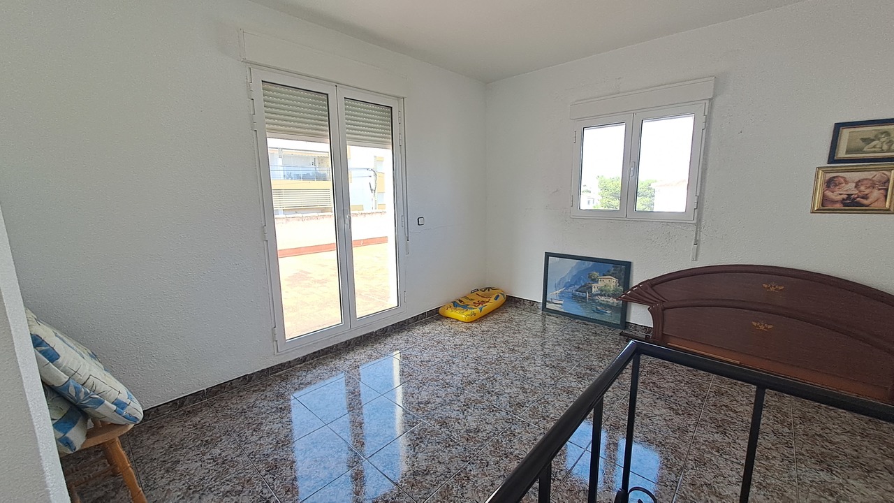 Living room in villa for sale in Villamartin