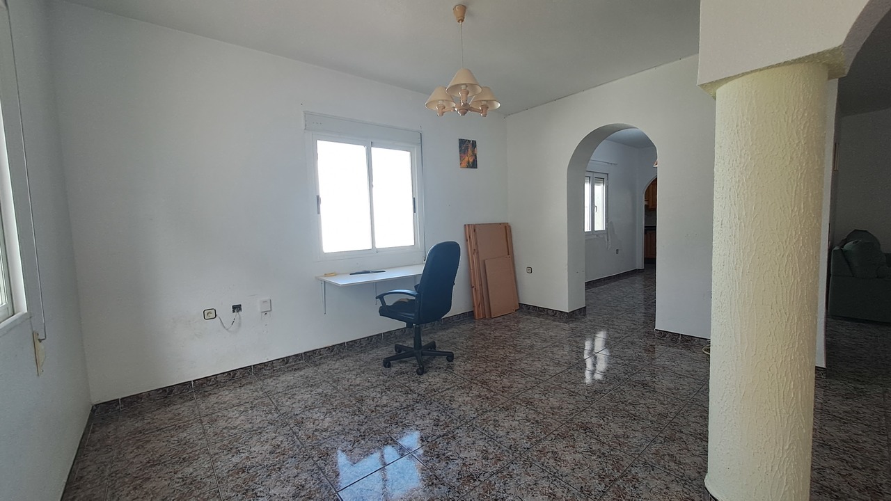 Pool area in villa for sale in Villamartin