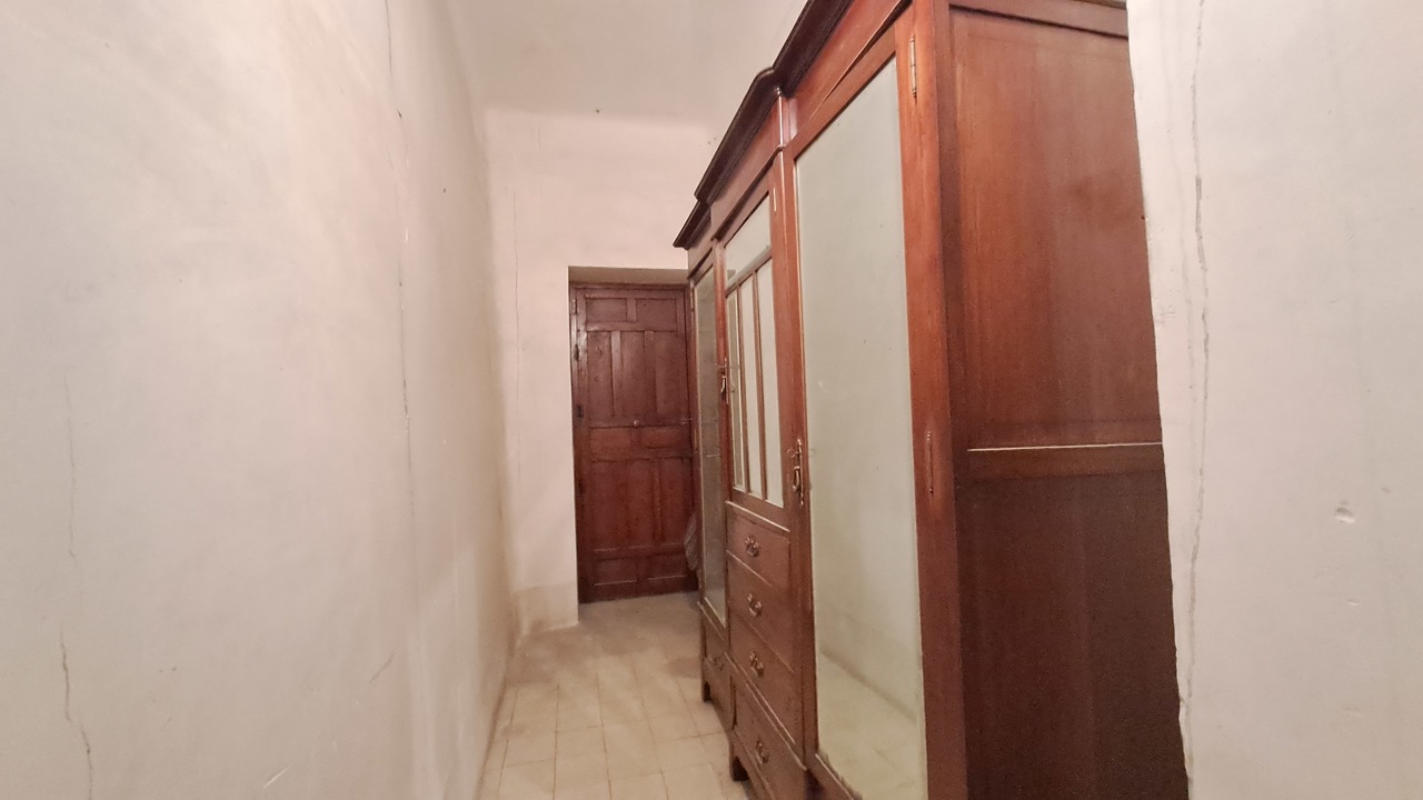 Kitchen in apartment for sale in Orihuela