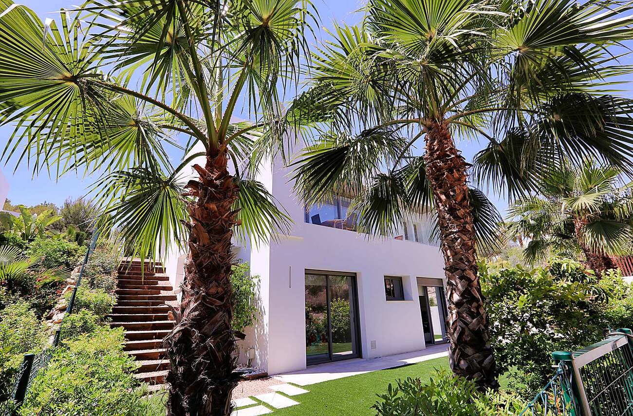 Dining area in villa for sale in Orihuela