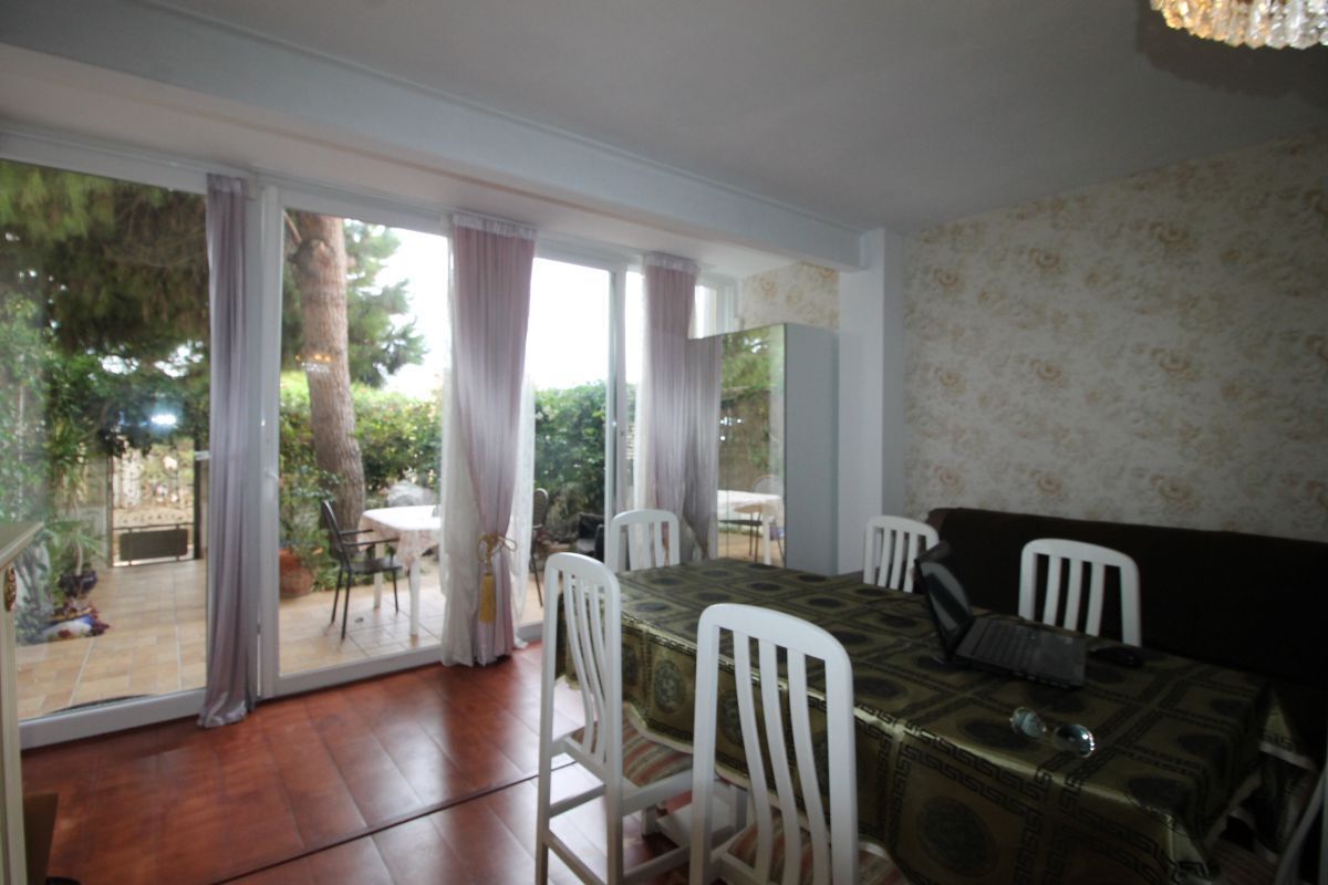 Bedroom in duplex for sale in La Zenia