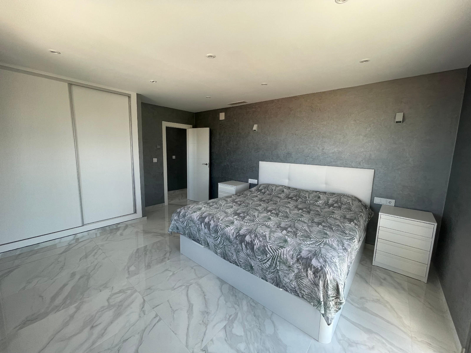 Terrace in villa for sale in La Mata
