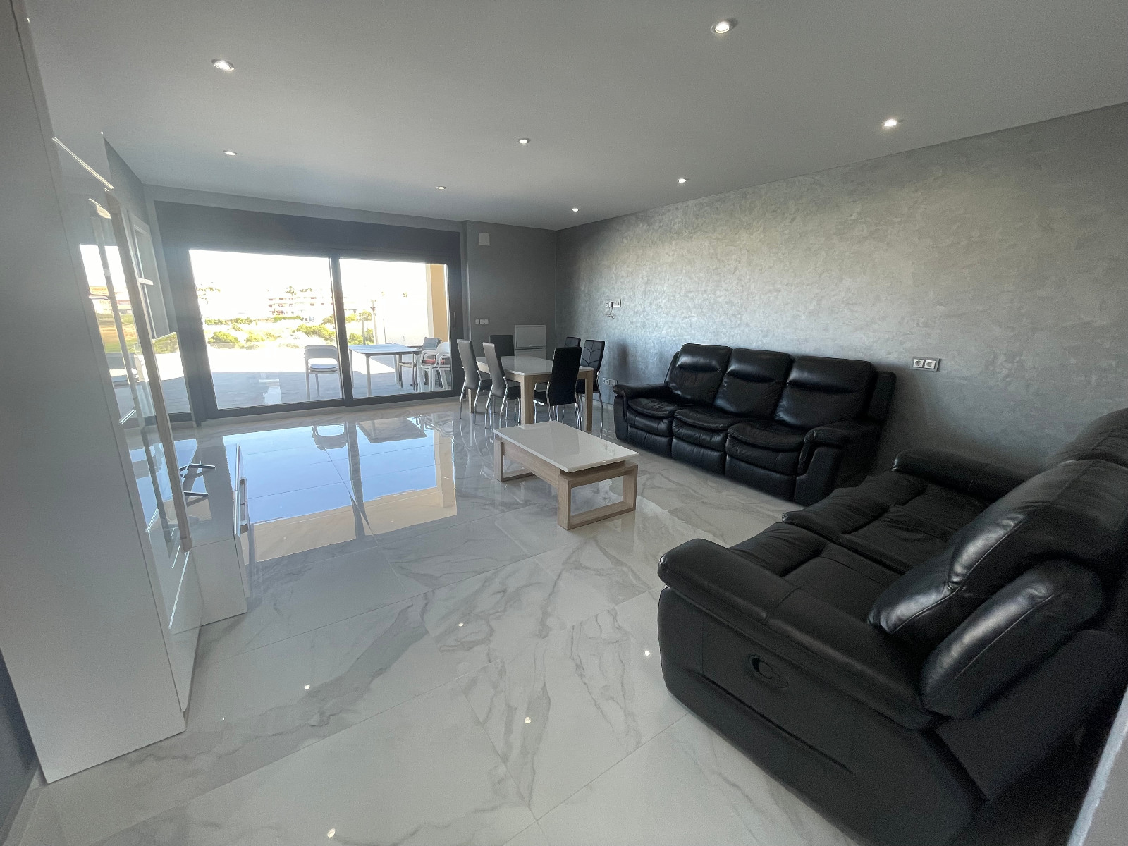 Bedroom in villa for sale in La Mata