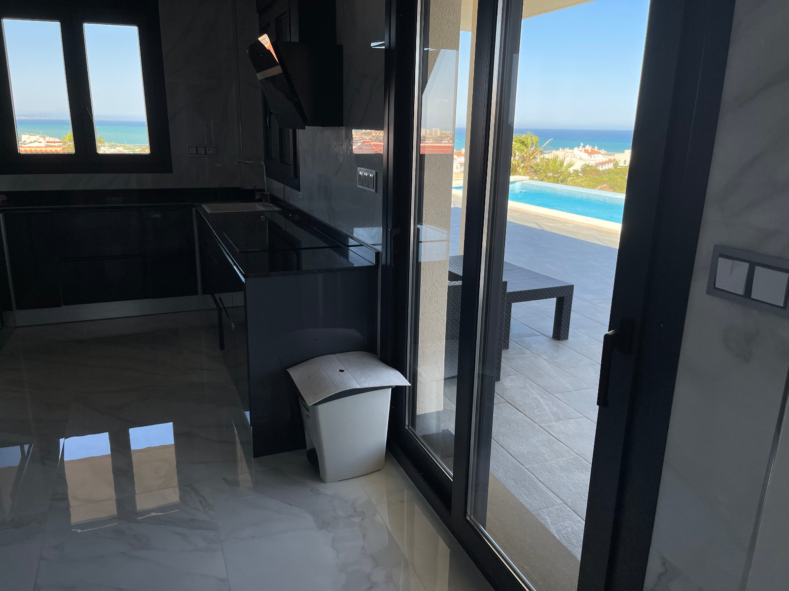 Living room in villa for sale in La Mata