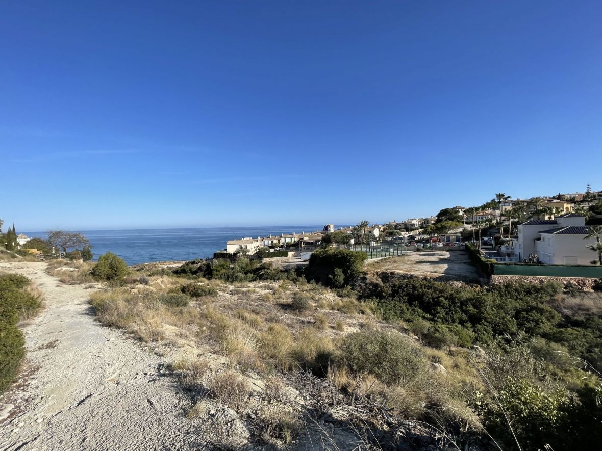 Dining area in land for sale in El Campello