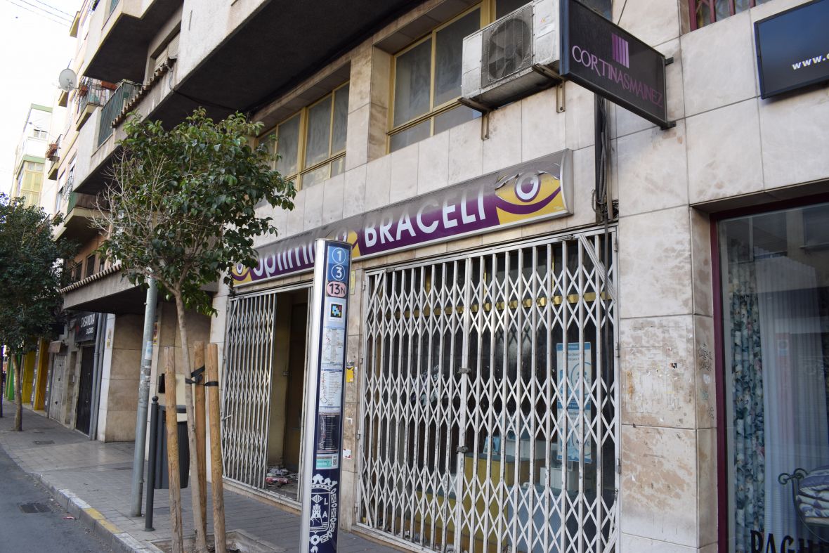 Dining area in commercial for sale in Alicante