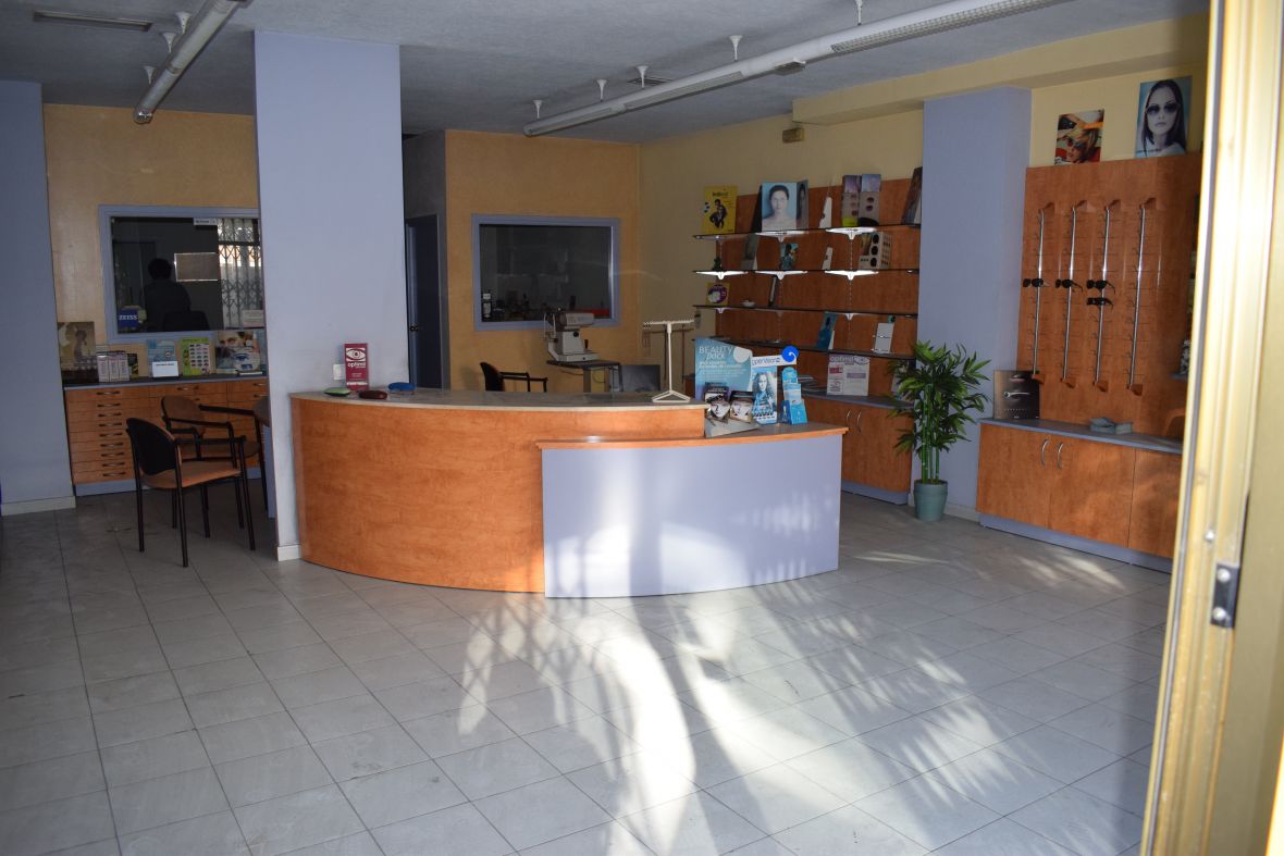 Exterior view in commercial for sale in Alicante