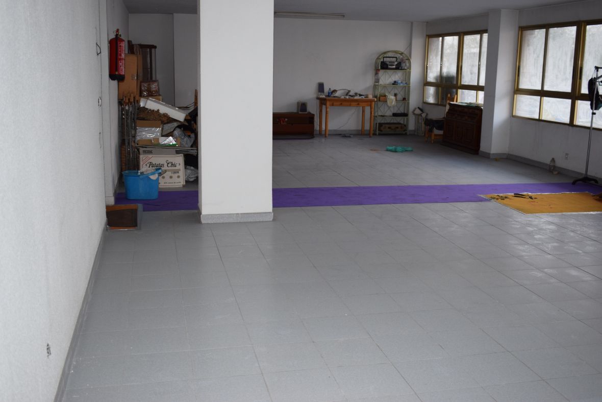 Bedroom in commercial for sale in Alicante