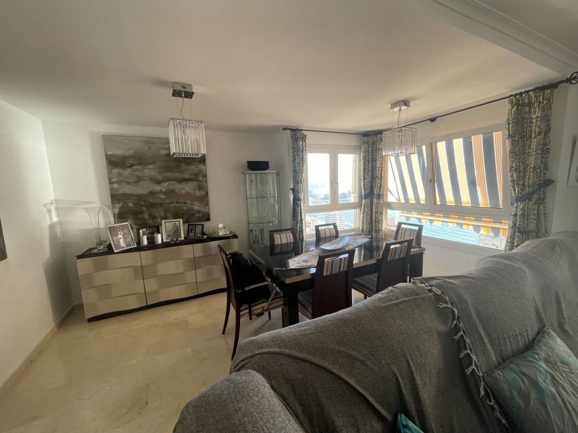 Bedroom in duplex for sale in El Campello