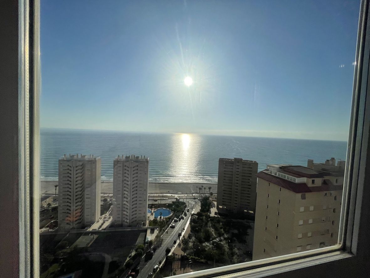 Master bedroom in duplex for sale in El Campello