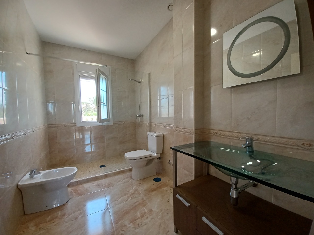 Master bedroom in villa for sale in Cabo Roig