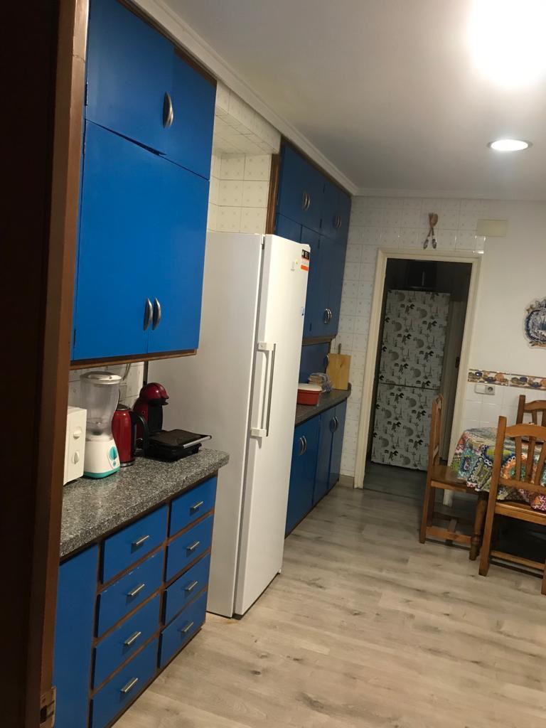 Bathroom in apartment for sale in Elche