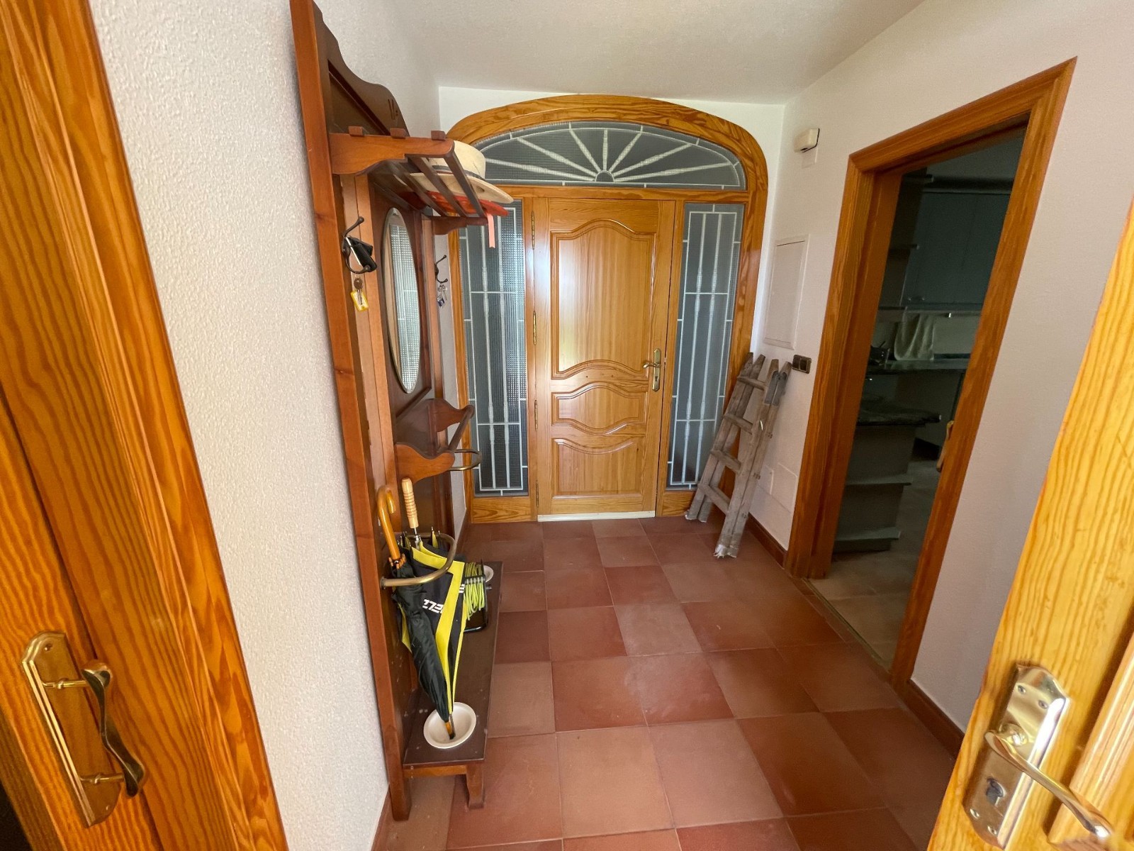 Exterior view in villa for sale in Murcia