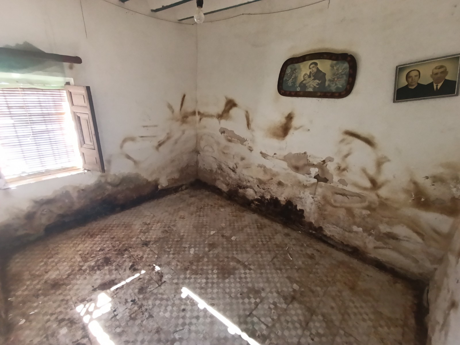 Exterior view in terraced for sale in Raspay