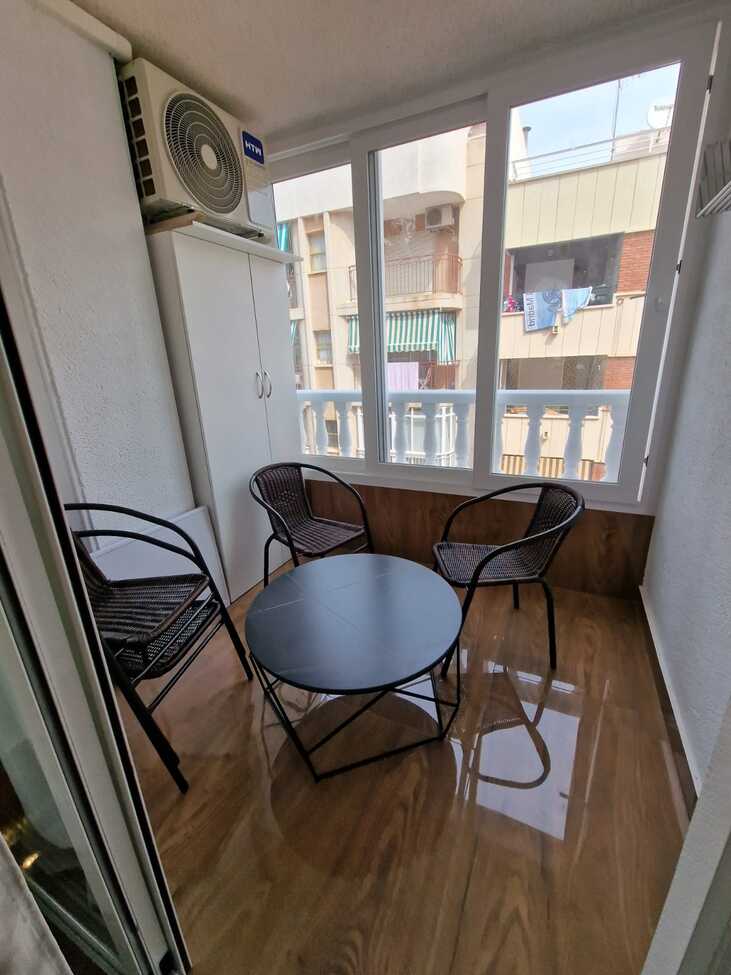 Living room in apartment for sale in Torrevieja