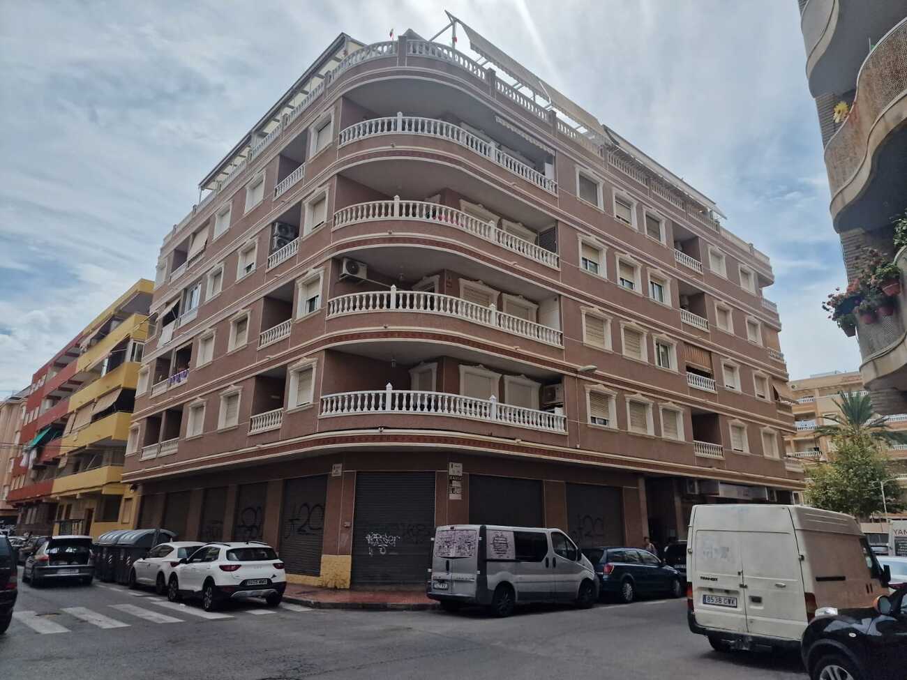 Bathroom in apartment for sale in Torrevieja