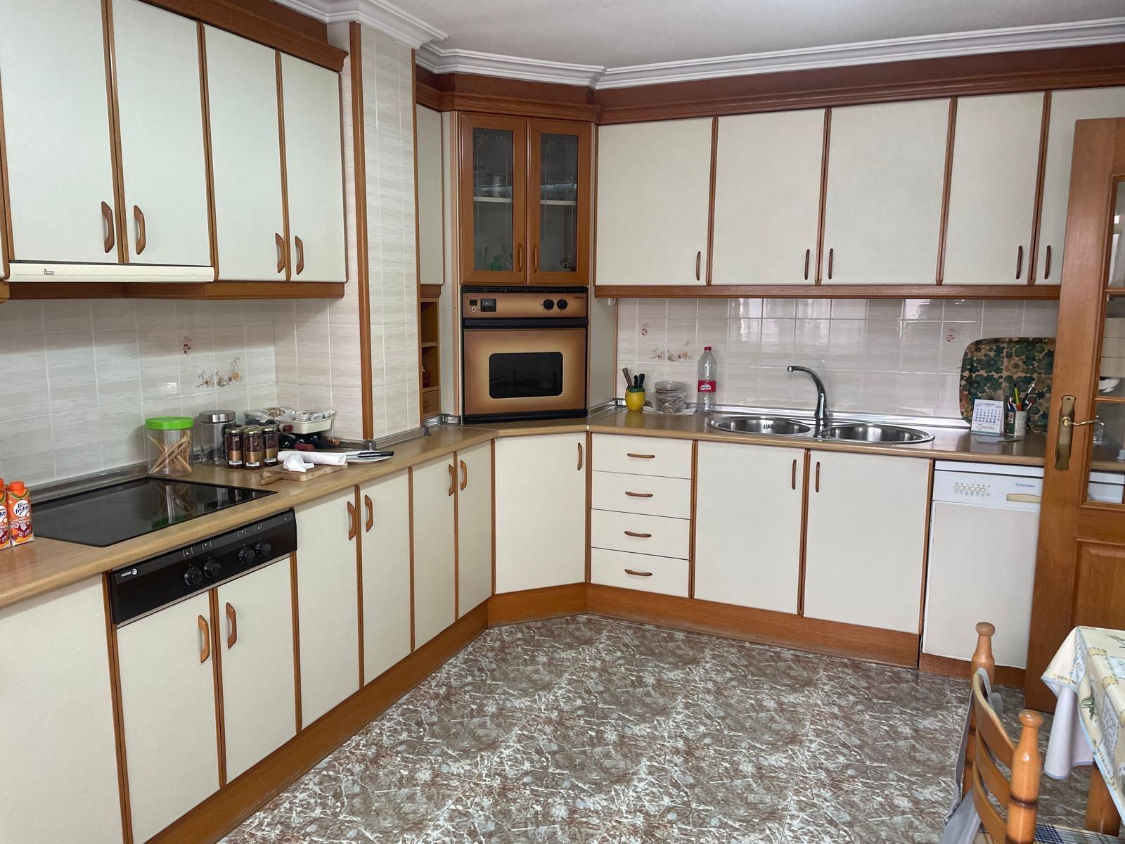 Dining area in apartment for sale in Torrevieja
