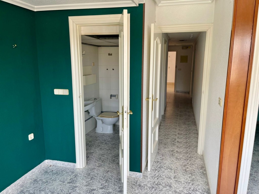 Terrace in commercial for sale in Los Alcazares