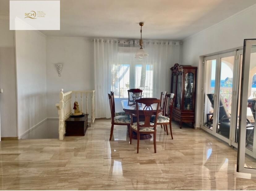 Master bedroom in terraced for sale in Altea