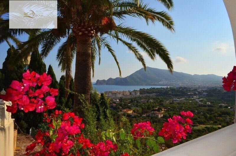 Kitchen in terraced for sale in Altea