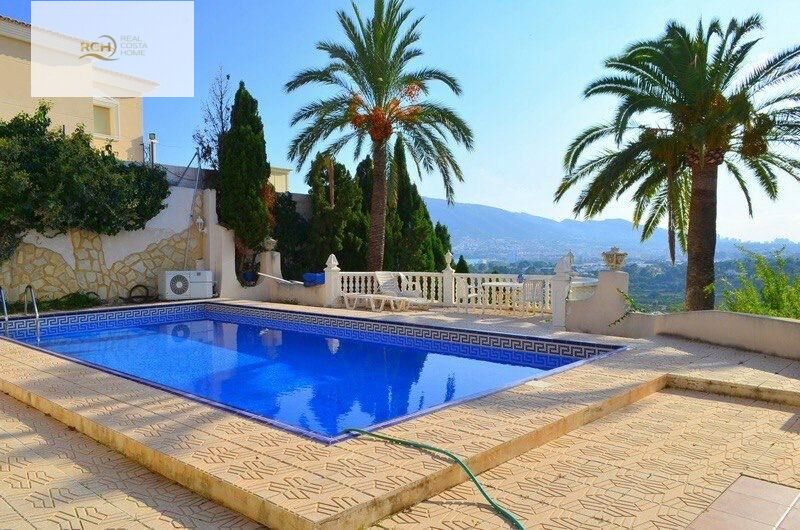 Dining area in terraced for sale in Altea